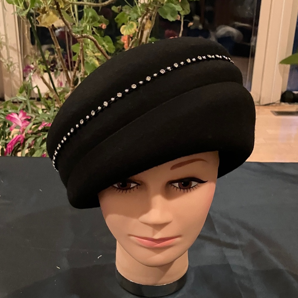 Elegant Black Wool Women's Hat with Rhinestone Accents
